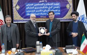 کردستان رتبه برتر کشوری از لحاظ نقدینگی ( آورده توسط محکومین مالی ) ، جذب کمک های مردمی و صرف هزینه های سالانه ستاد را به خود اختصاص داد