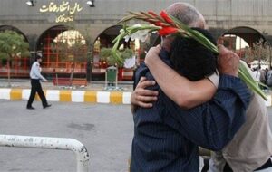 خیر کردستانی در نوزده هم رمضان المبارک ۴۰۳ مصادف با لیالی قدر با پرداخت ۳۰۰میلیون ریال موجبات آزادی دو زندانی مالی جرایم غیر عمد از زندانهای استان کردستان را فراهم نمودند