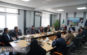 برگزاری جلسه کارگروه برنامه‌ریزی جشن گلریزان مرکز استان در اداره کل زندان‌های کردستان