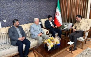 دیدار مدیرکل زندانهای استان و مدیر ستاد مردمی دیه کردستان با مدیرکل جدید صدا و سیمای مرکز استان دیدار مدیرکل زندانهای استان و مدیر ستاد مردمی دیه کردستان با مدیرکل جدید صدا و سیمای مرکز استان