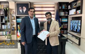 تقدیر مدیرکل زندانهای استان کردستان از زاهد کریمی عضو معتمد هیأت امنای ستاد دیه استان تقدیر مدیرکل زندانهای استان کردستان از زاهد کریمی عضو معتمد هیأت امنای ستاد دیه استان
