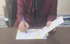 خانم نیکوکار سنندجی؛ فرشته ناشناس آزادی زندانیان خانم نیکوکار سنندجی؛ فرشته ناشناس آزادی زندانیان